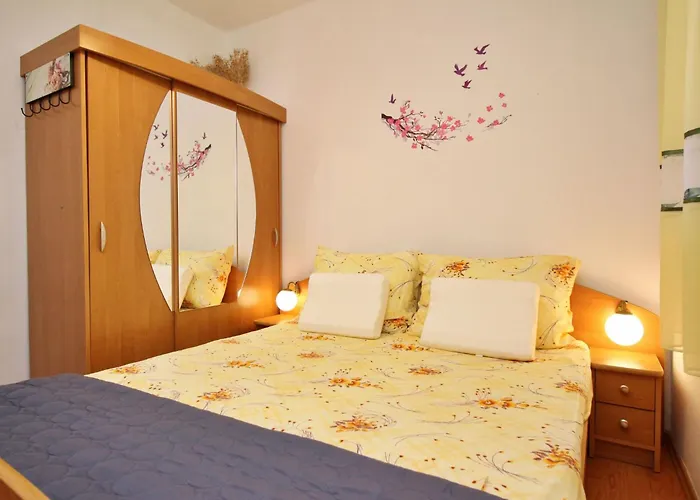 >renata By Interhome